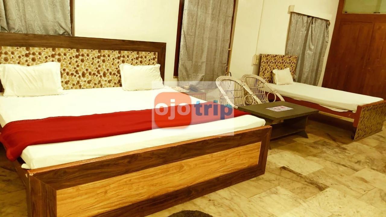 Hotel Well Inn Puri Kültér fotó