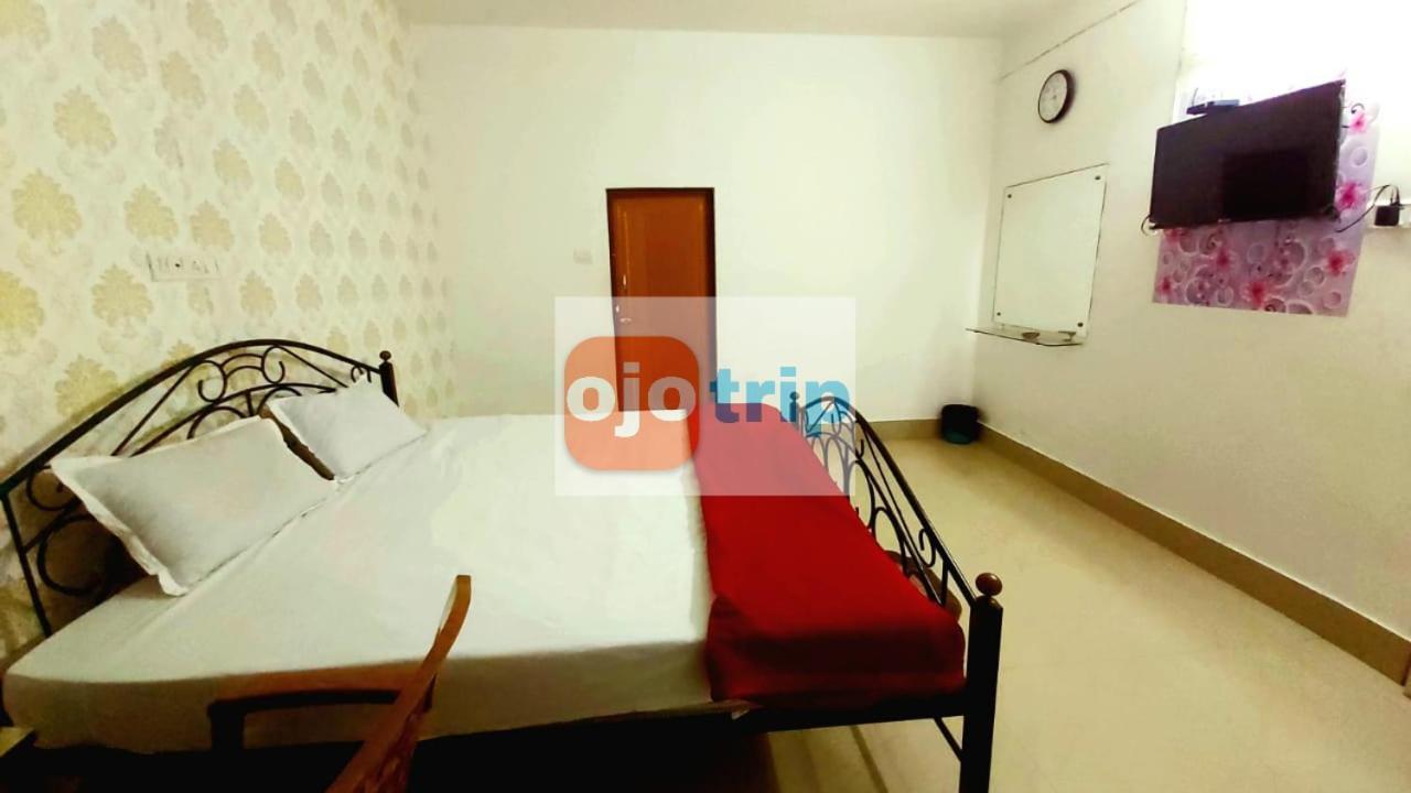 Hotel Well Inn Puri Kültér fotó